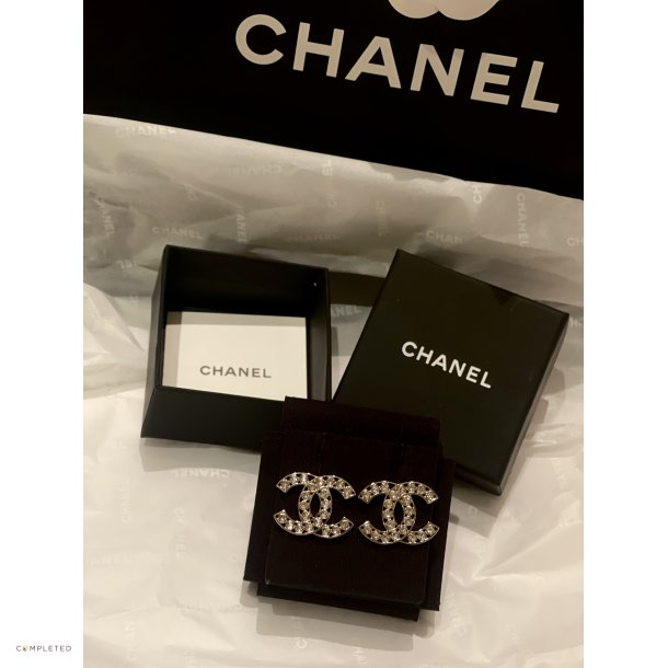 Chanel earrings limited edition CC Big 
