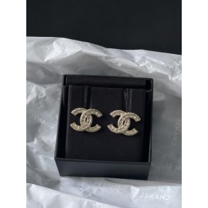 Chanel �restikker CC m. sten
